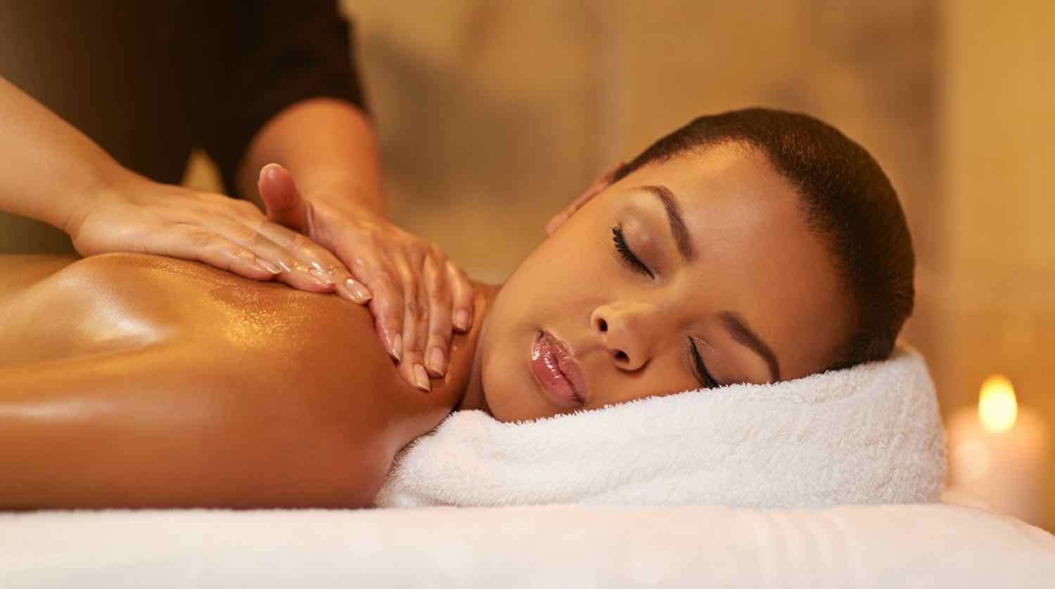 Massage-bien-etre-6-1-1.jpg